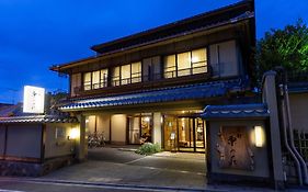 京都東山荘